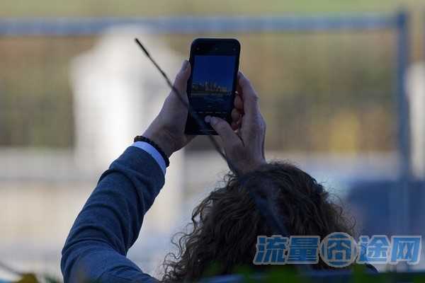 vx号购买自动发卡网白号（微信白号批发2元一个）2